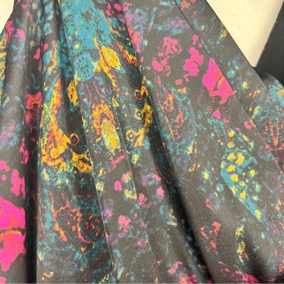 BCBGeneration faux wrap satin dress EUC 🌺small🌺 - Picture 7 of 8